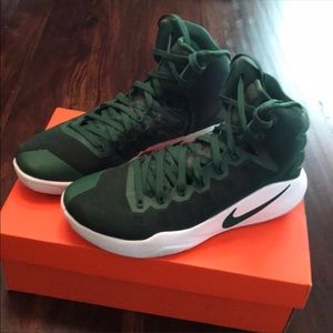 Nike basketball shoes